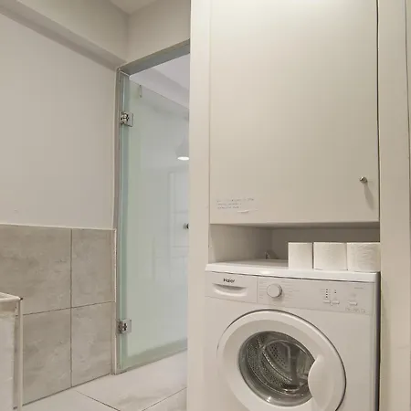 Milanou Glyfada G1 First Apartment Athens Exterior photo