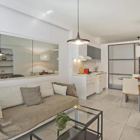 Milanou Glyfada G1 First Apartment Athens Exterior photo