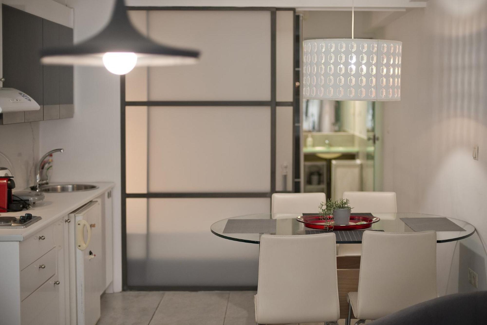 Milanou Glyfada G1 First Appartement