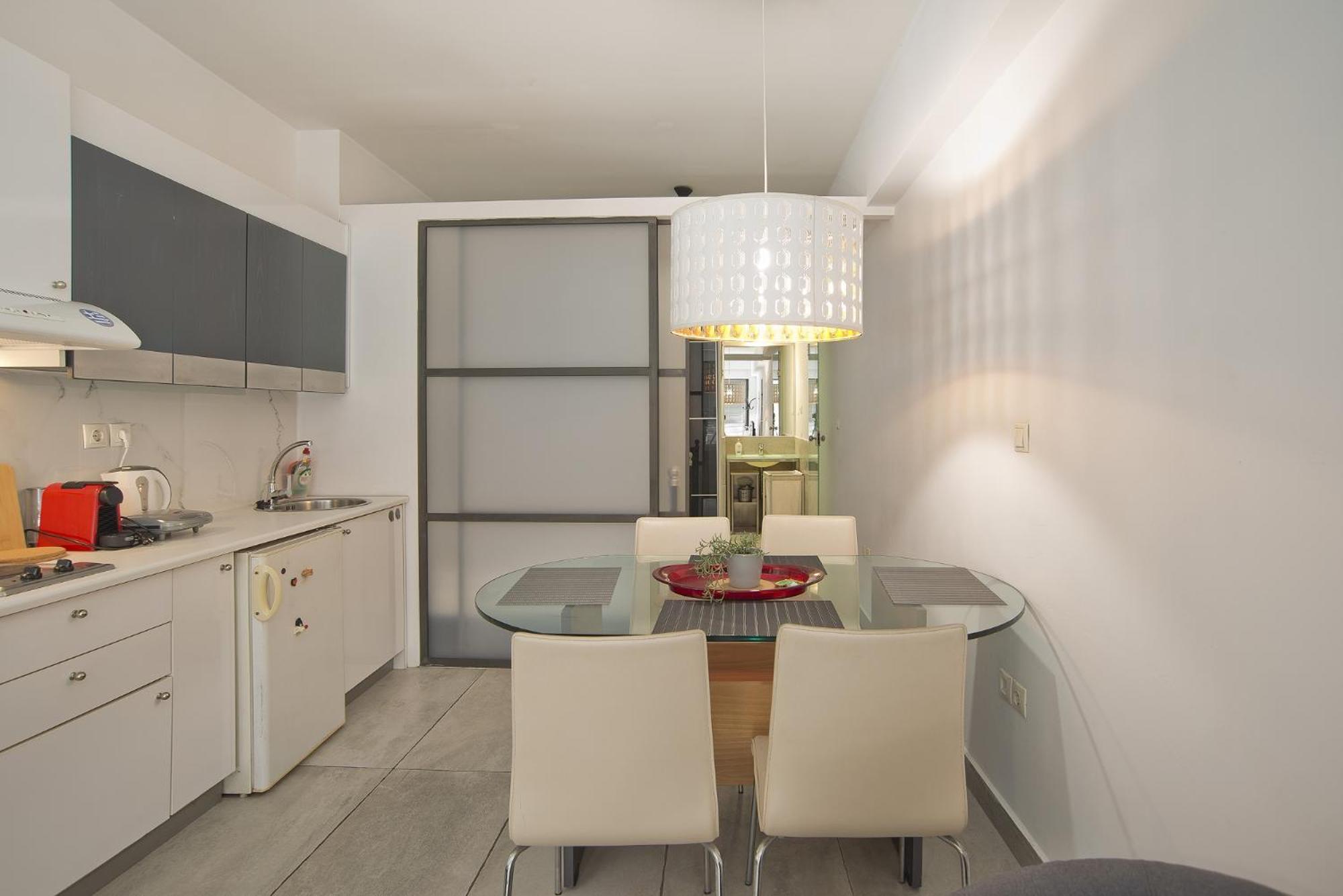 Milanou Glyfada G1 First Appartement